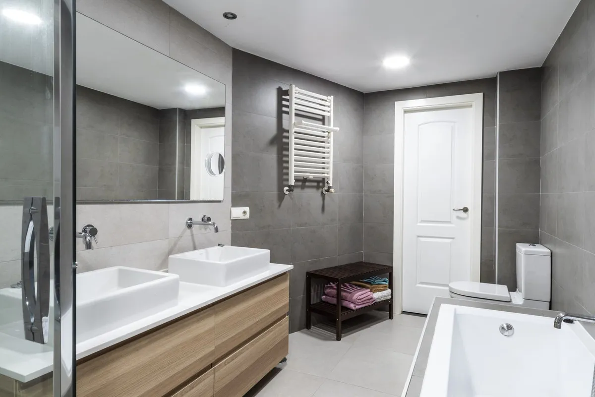 4dec909f-e443-4862-875e-d61a93195375