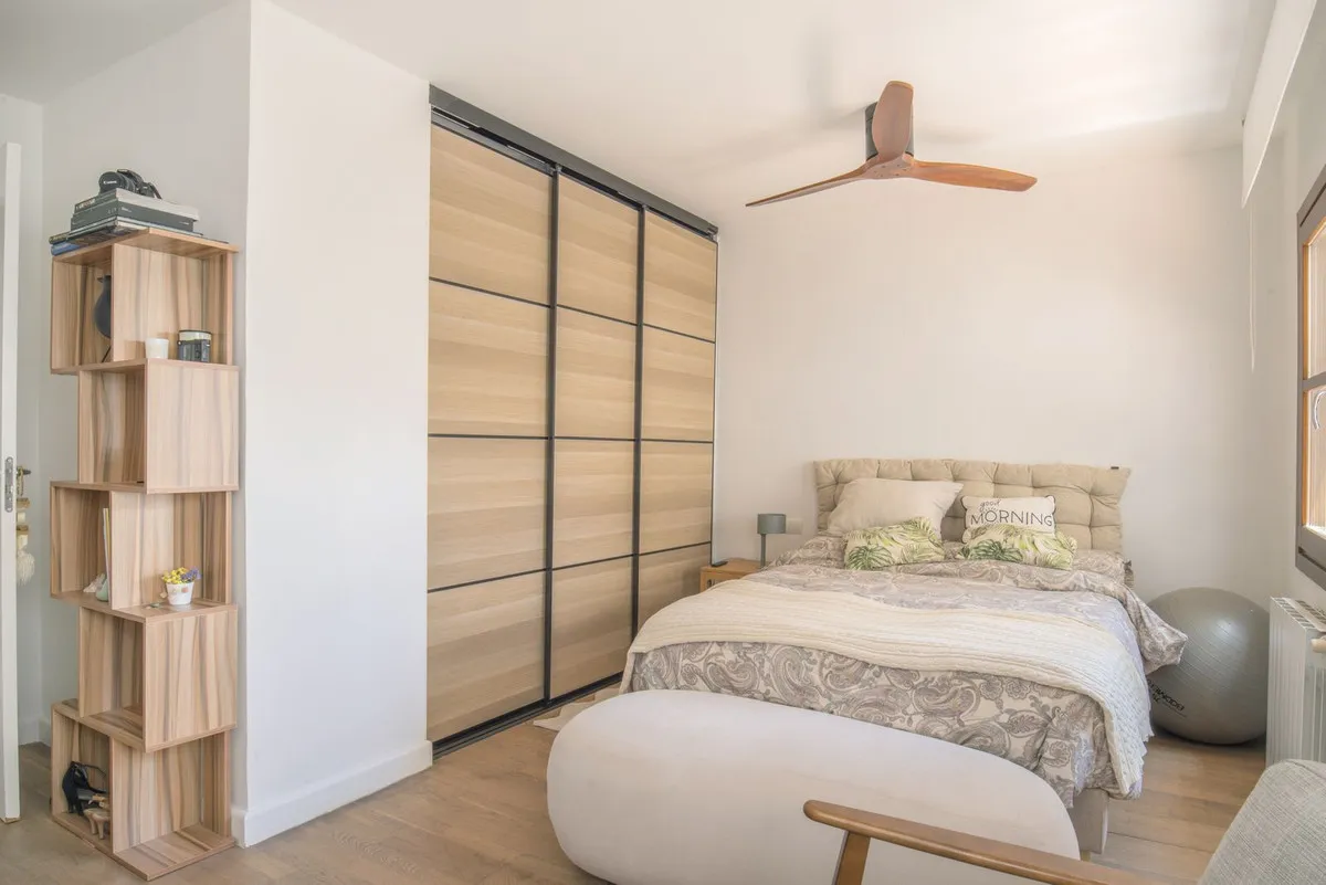 f826ebec-0dec-415b-b927-ffb269197e4d