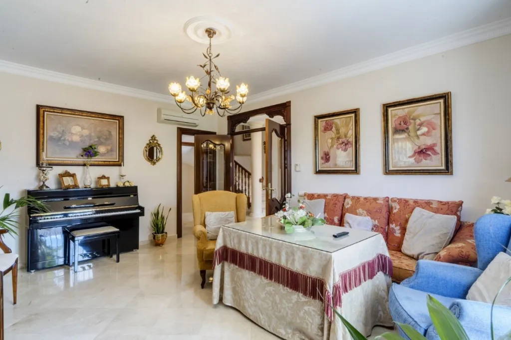 228238e3-b4e6-42ca-a34a-2e3597655c5f