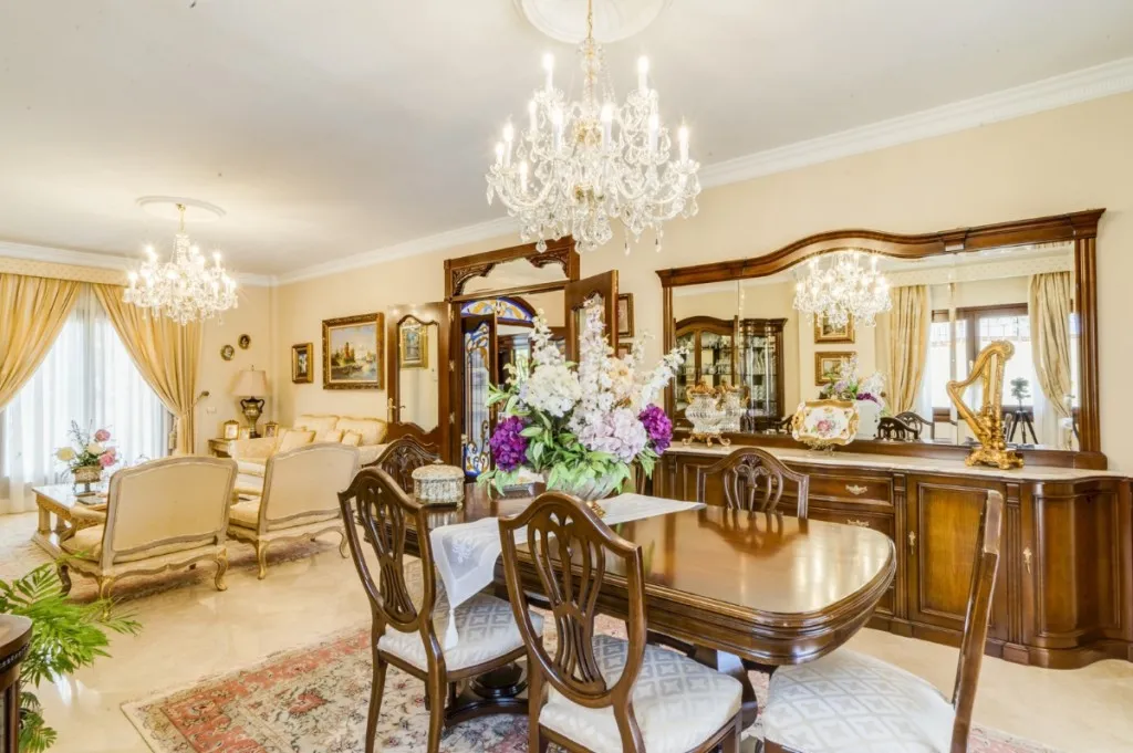 6533c5e8-a598-47f1-8299-d09f4ce867fa