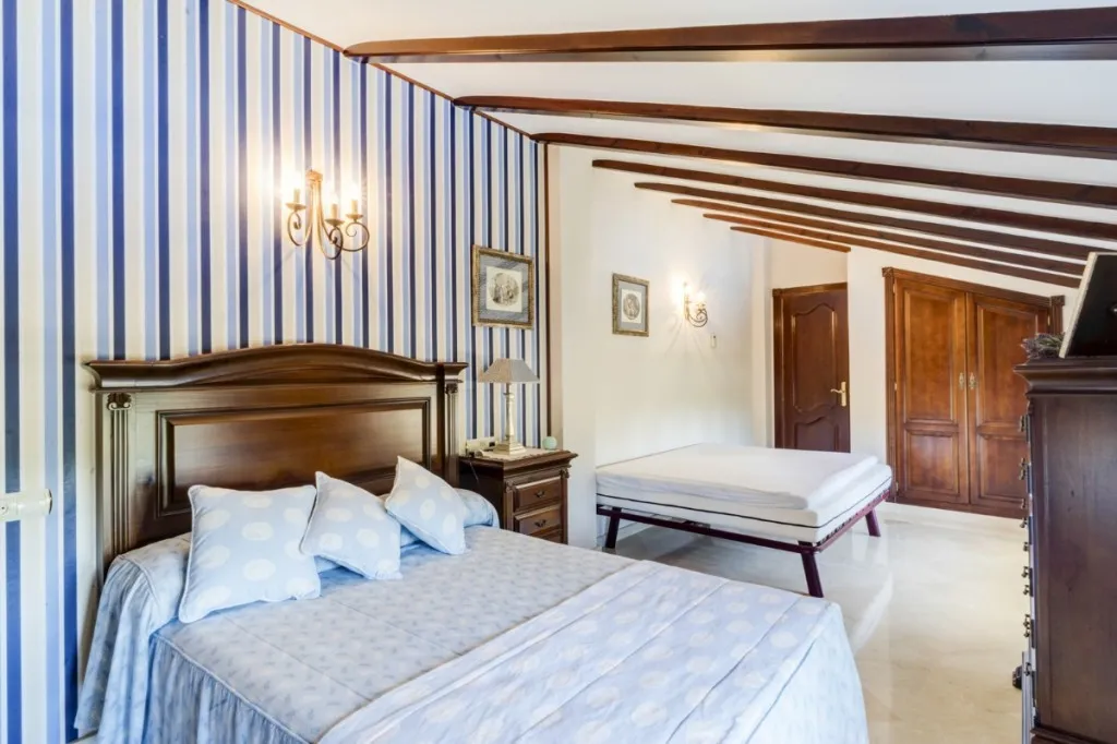 beae9166-5440-4d62-a00e-4d05aba132b0