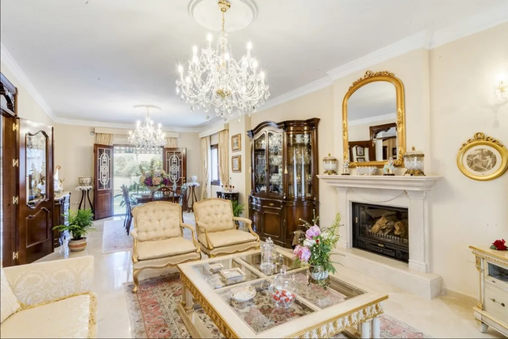 fc53322e-5b5d-43b8-8cd5-51a54c516641