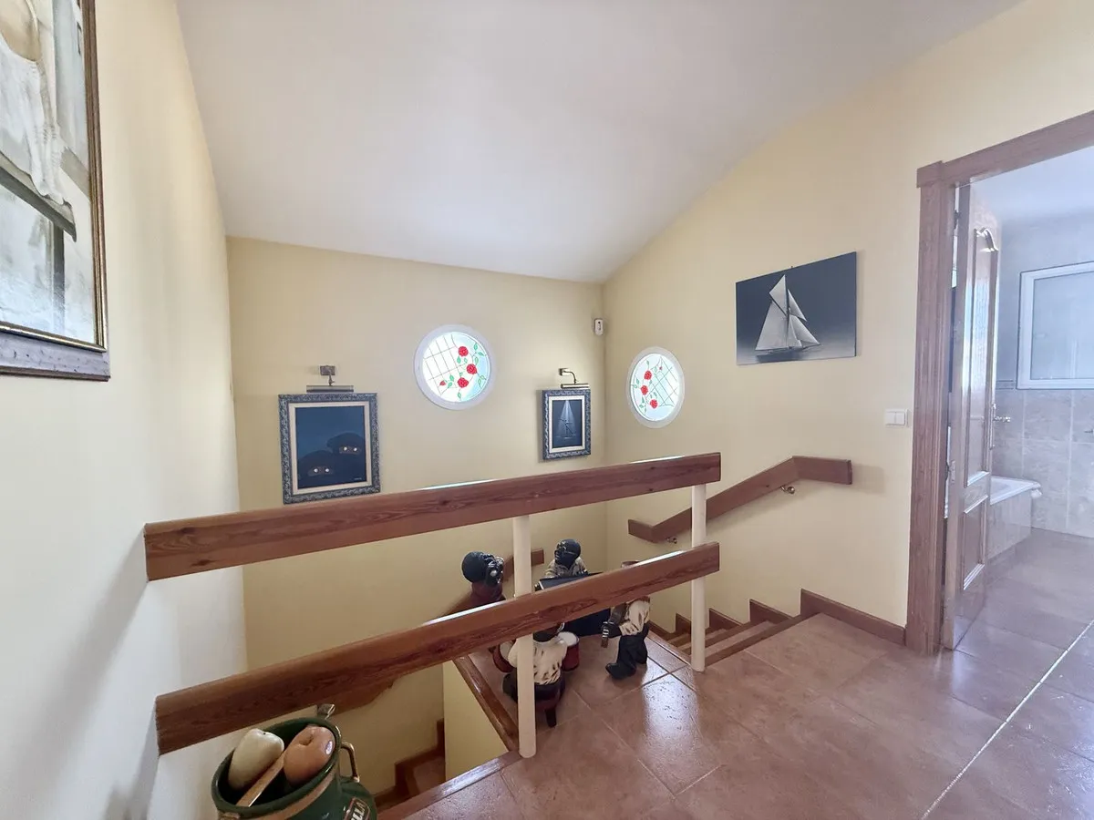 826fceb6-910e-40a7-8af7-02b25d2ec2c9