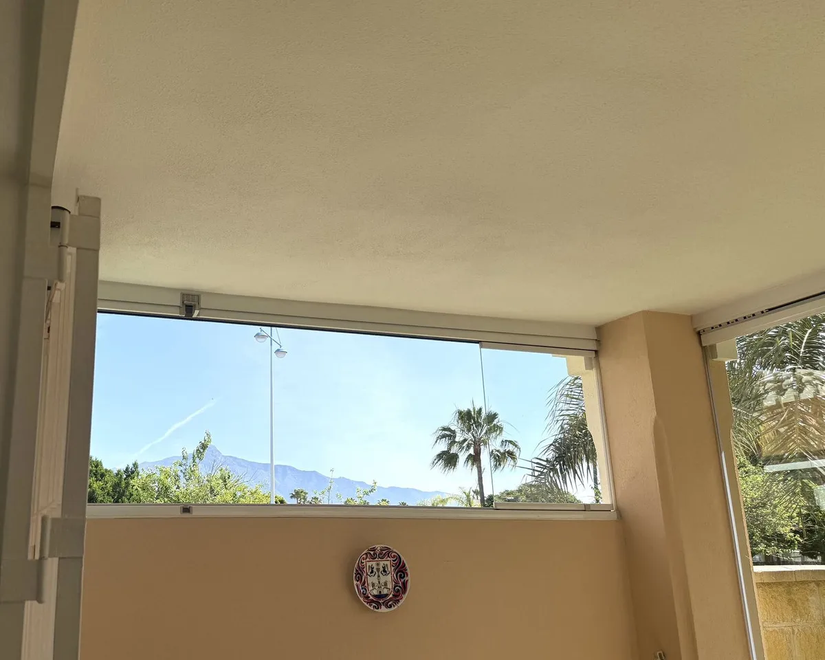 a36f6735-8d9d-45f6-9b48-2040804f25b1