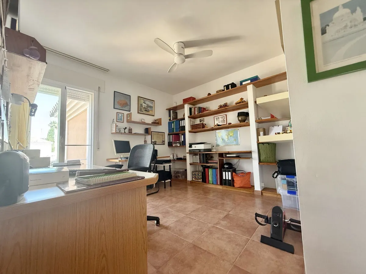 cf98827f-7bd2-46ea-9120-df03e4306cd7