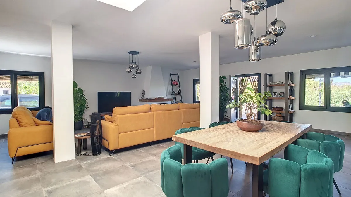 5f62e30b-1412-4da7-96b5-19bd06d87be5