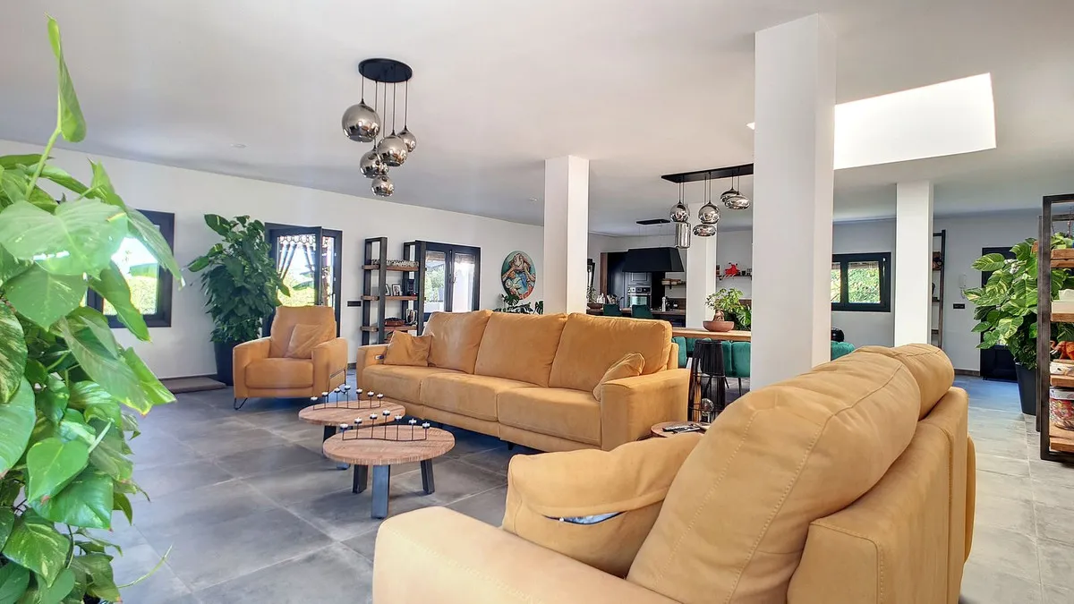 7dc53448-99a3-4153-9f6a-9de7a58a417e