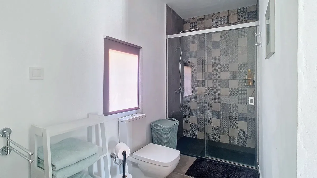 ab9da26c-2221-4305-b55d-96702fb103a3