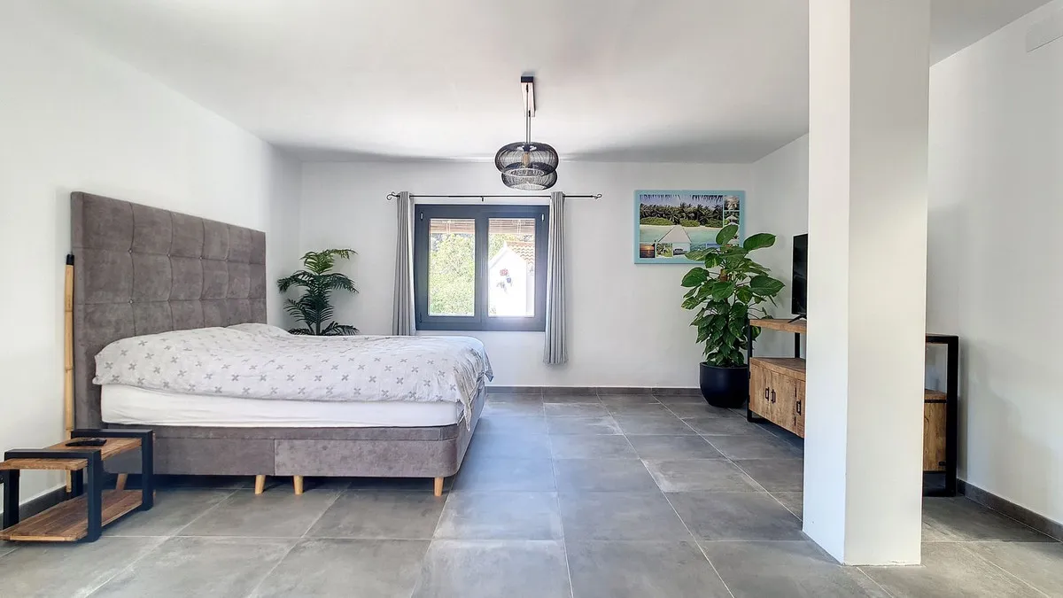 b54d3609-52fc-4cb6-8b76-54e92cea8bc5