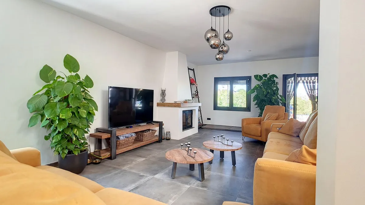 ea254184-4afb-4630-92b7-5f848312c029