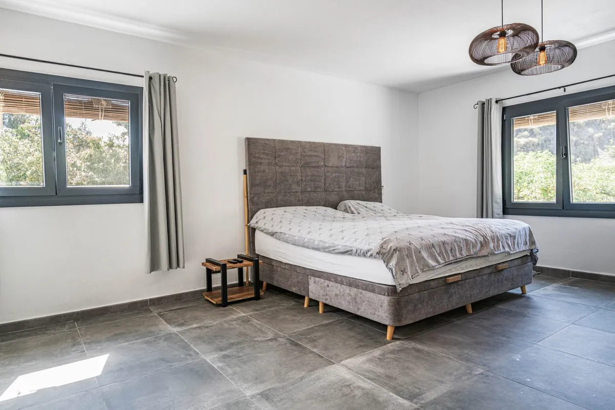 20afac8b-b65a-4a11-95e8-da9784838128