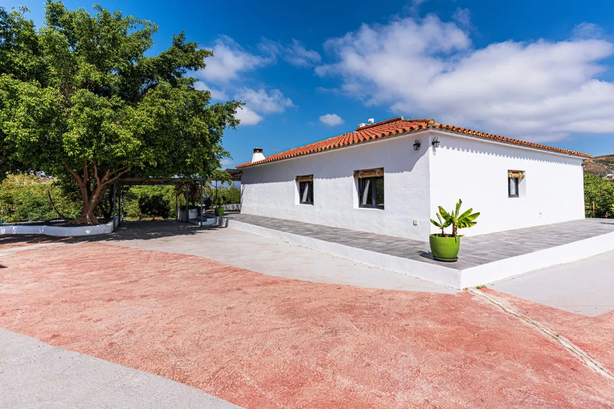 ddb61a78-fcdf-4fa5-aaad-fe42516d4d75