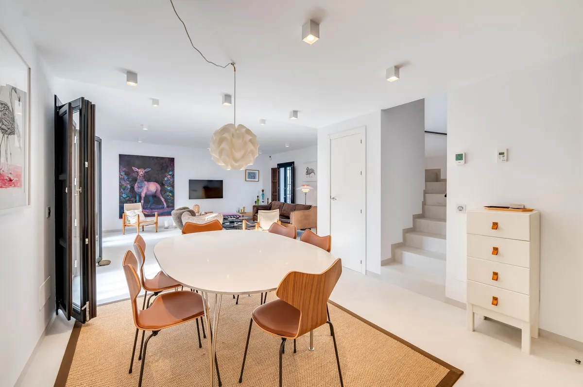 a7b0b8ac-a58a-4a90-af67-a08550796984