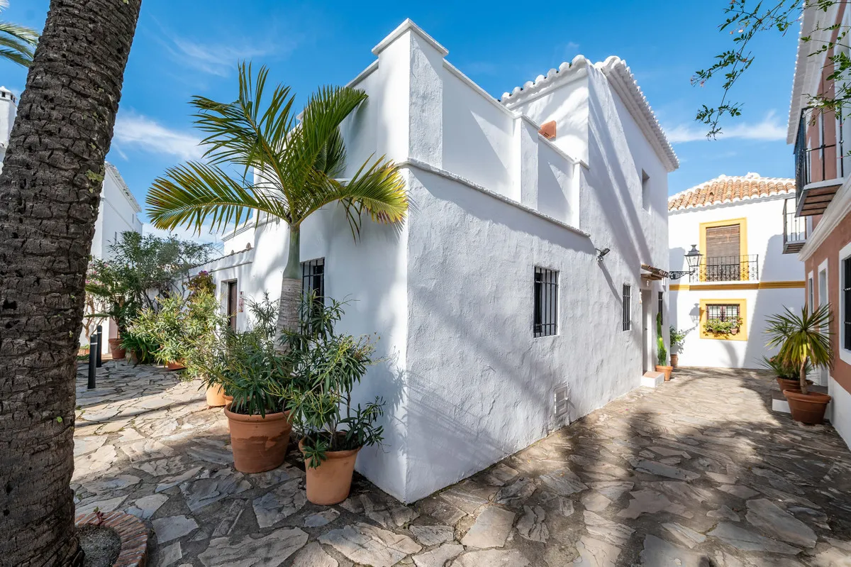 b546f91c-de7d-4486-8b24-fa349c58319b