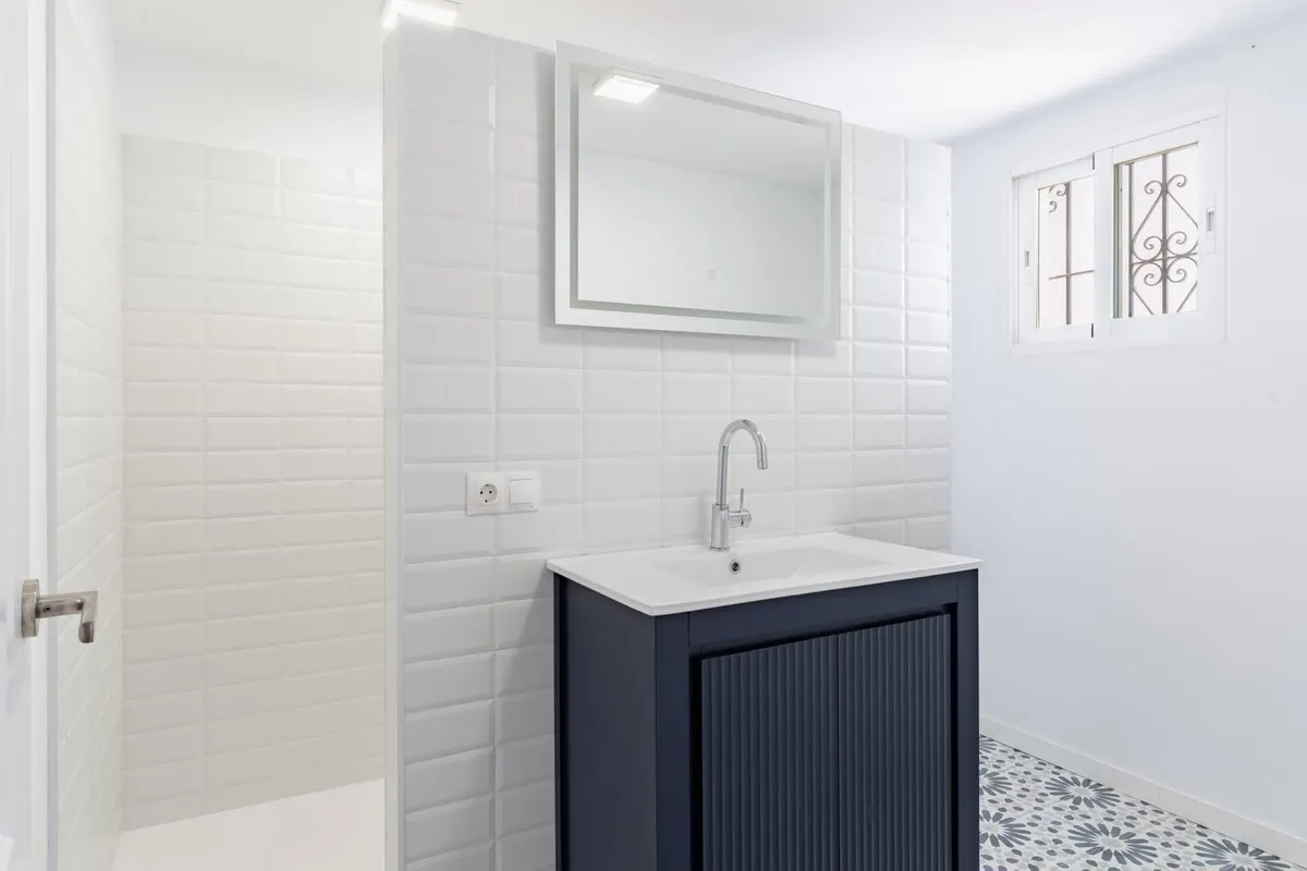 cf587a37-f758-4f0e-b2a4-0ef0d4b1c790