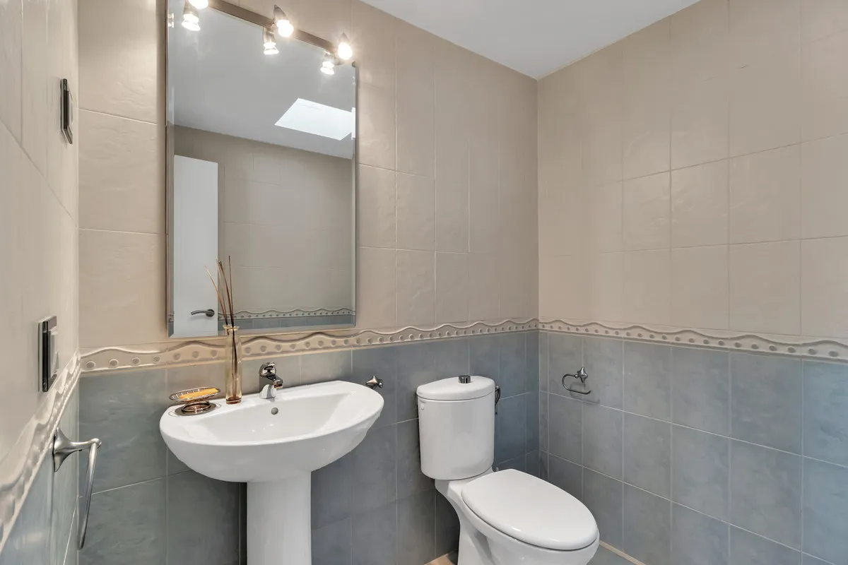 b276cf34-2639-46a2-9c2f-039b6a5bbf8e