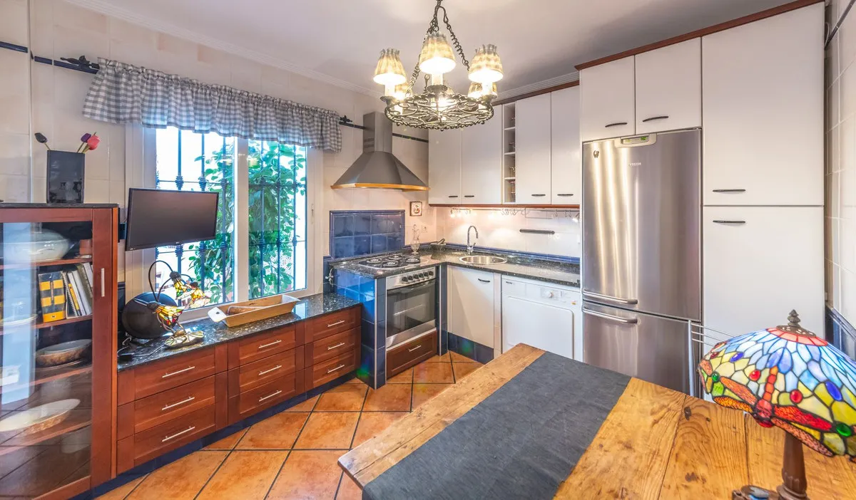 00638bd0-8846-4197-90a4-160984ed8e62