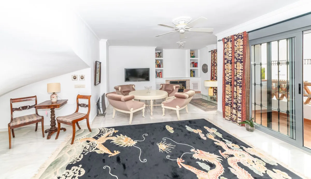 621591ed-d415-4f95-b1ac-579043fc741d