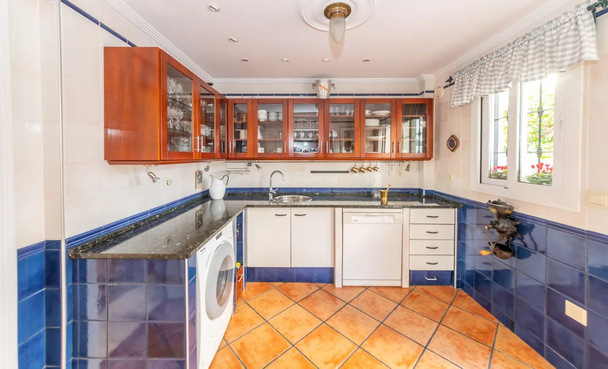 67102429-4240-4cb8-9a37-b6f901c47ccd