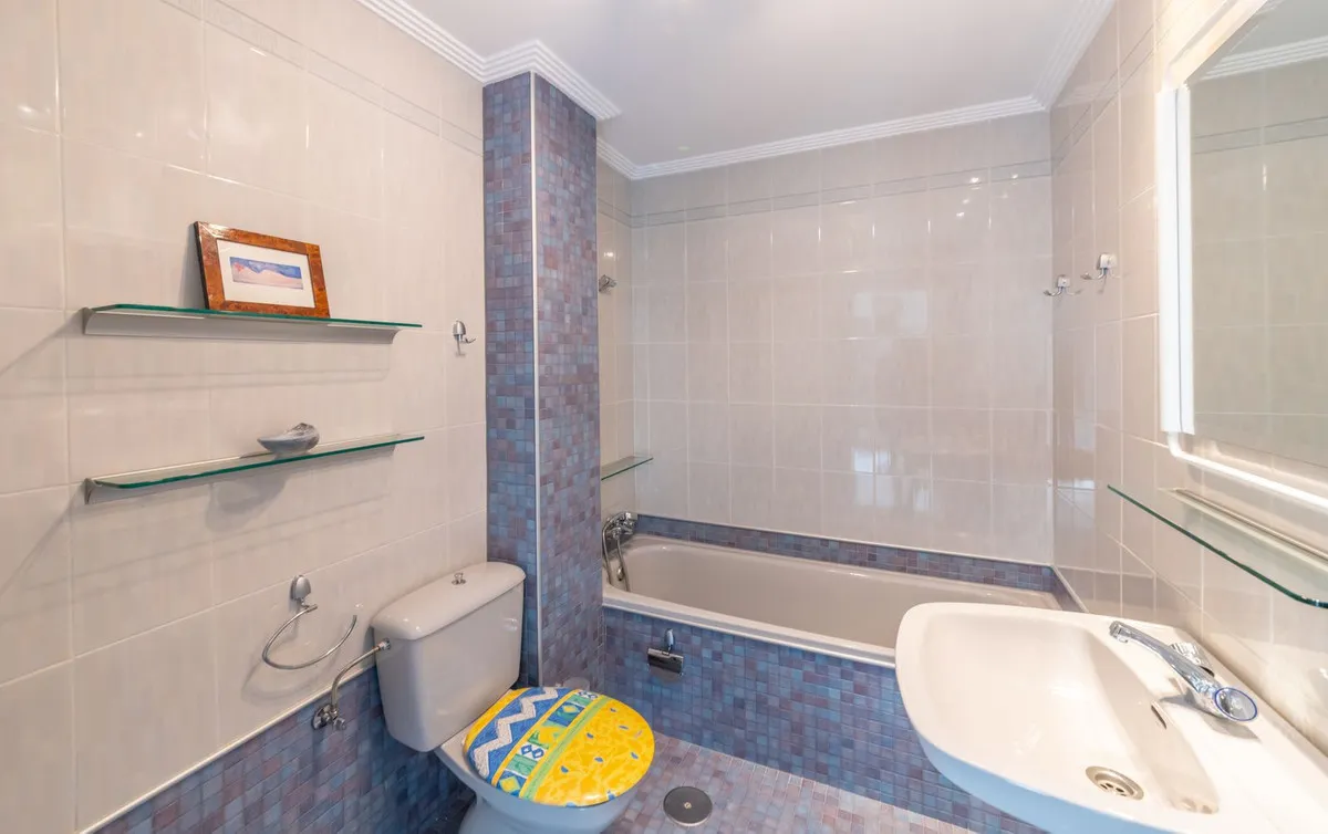 834d98a3-8593-4656-aaa4-ac2a53168906