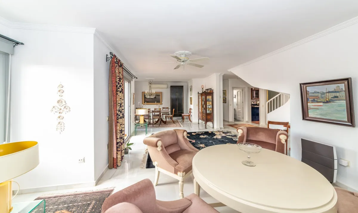 a5f495d2-0e1c-48d5-9f28-c915d470dc64