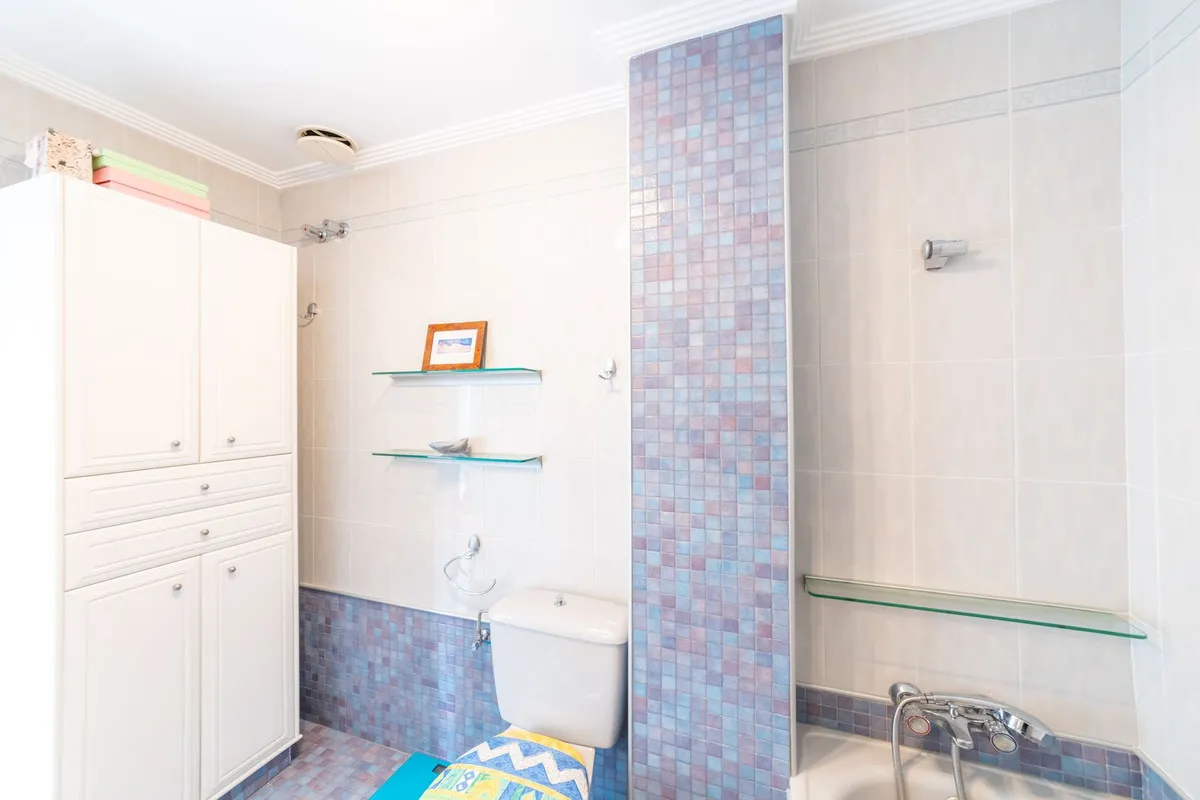 c66f3b0f-4bdf-4512-833a-7467a23b3bcb