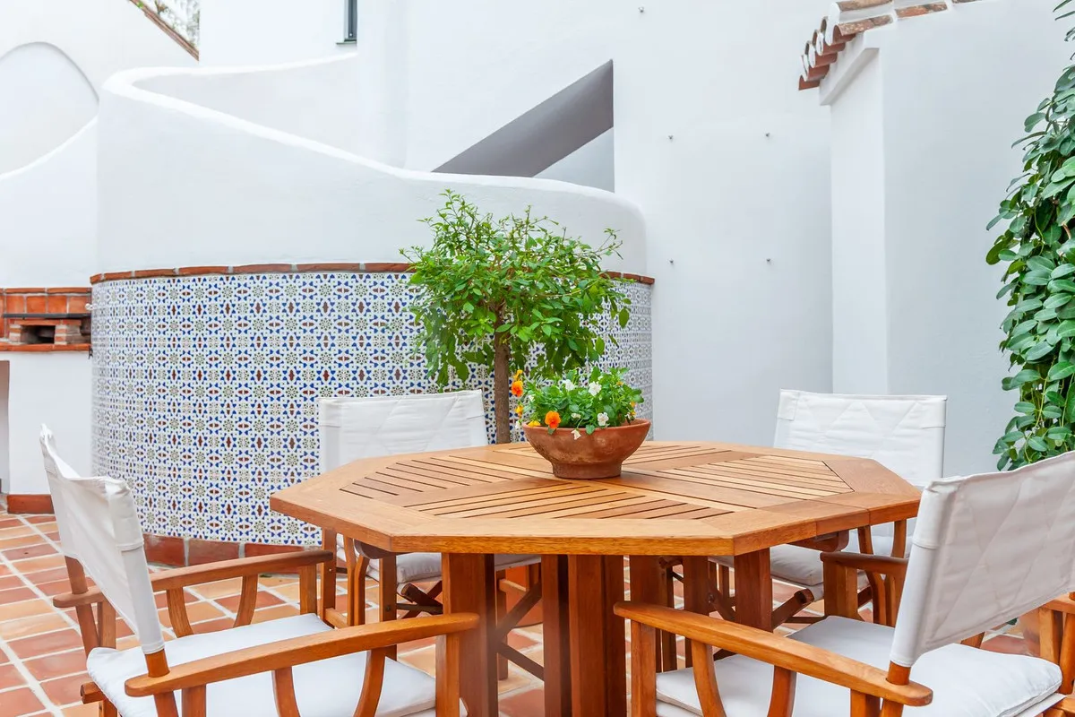 cbf6c240-a605-4f06-ac00-2371822ad594