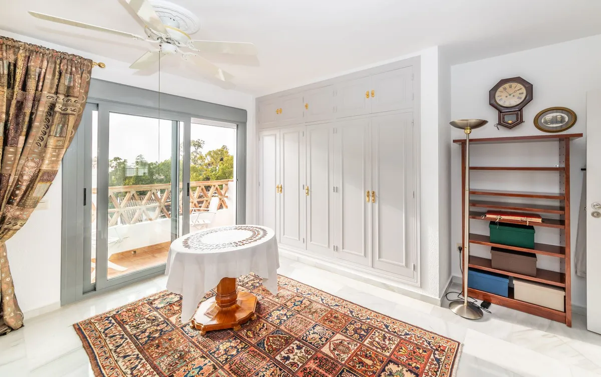 e90cb4ce-70db-409b-bbe1-06ba74cb1178