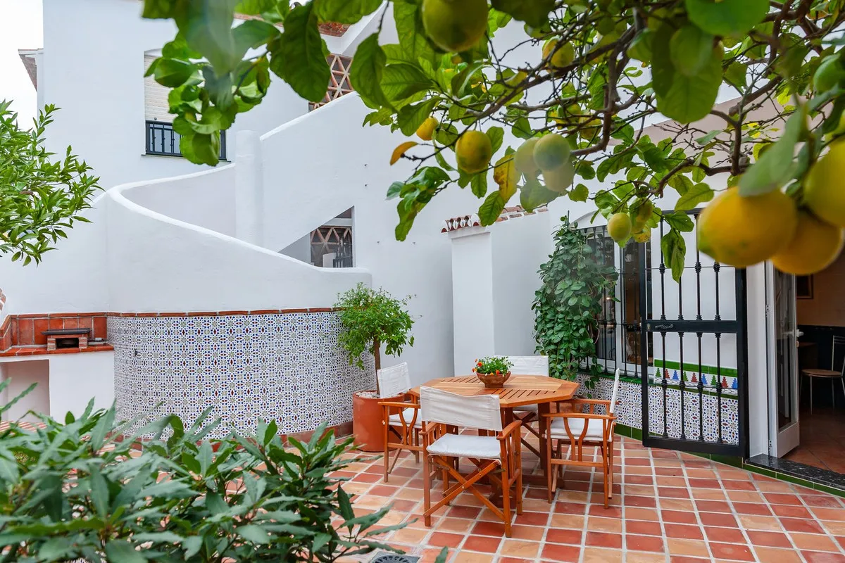 f13d306c-13f6-44e2-acc7-9a3ad1afb9aa