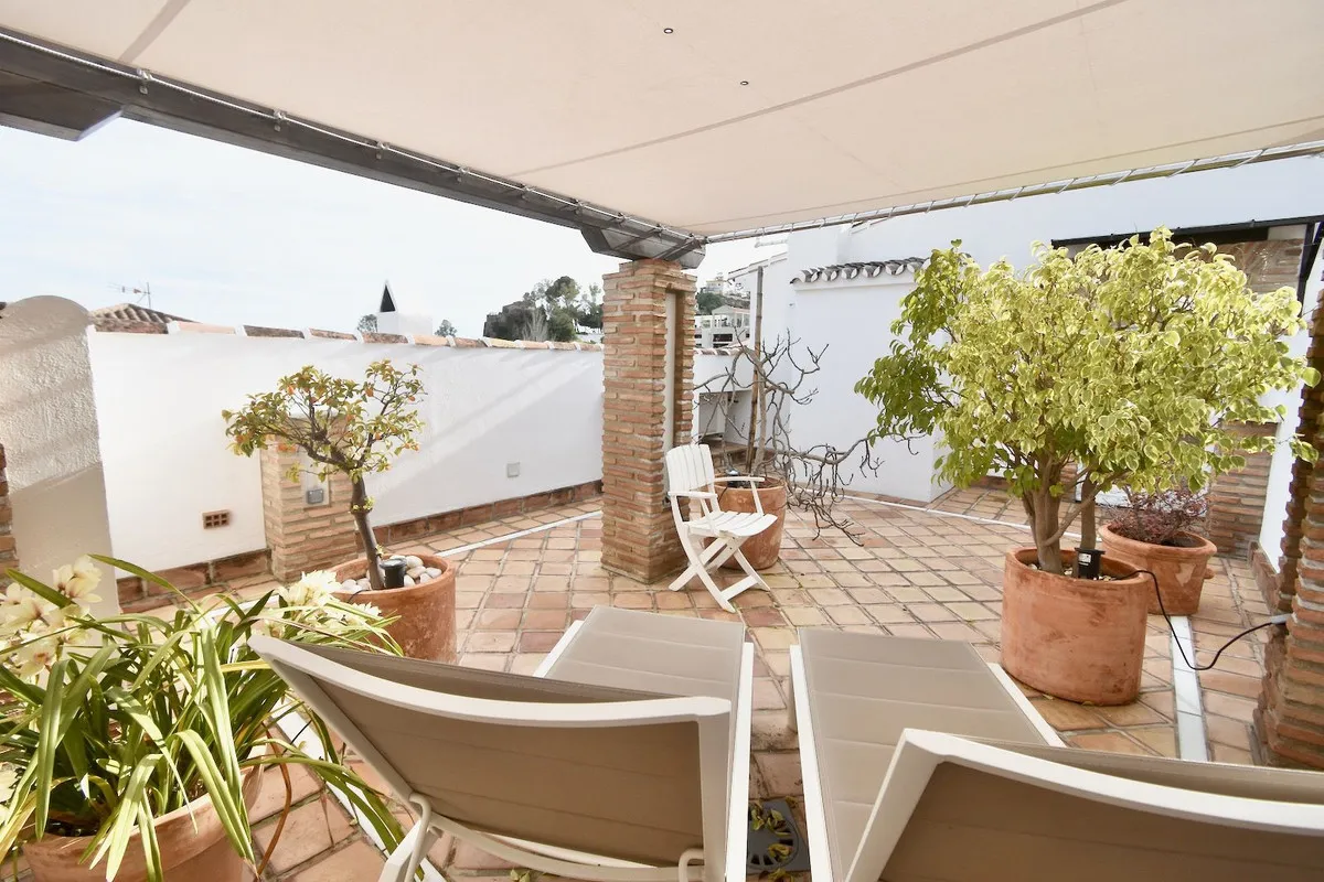 21b69e03-a11f-4713-b057-45745099516f