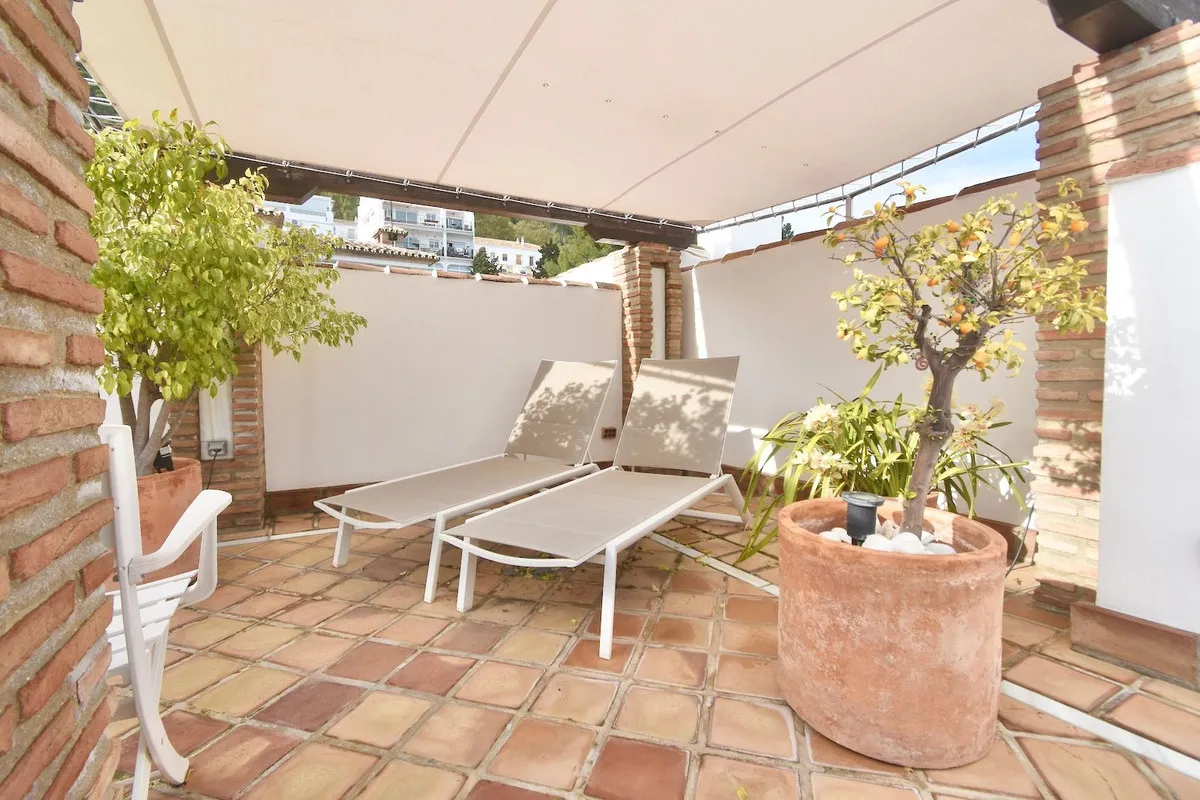 274ca5e5-b910-4e6d-a892-04f65c7f6015