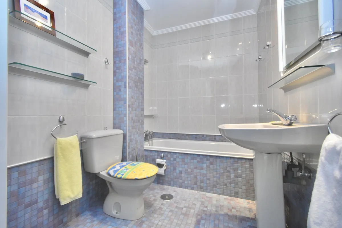 3a063f4c-9137-4882-8145-3b1026259b34