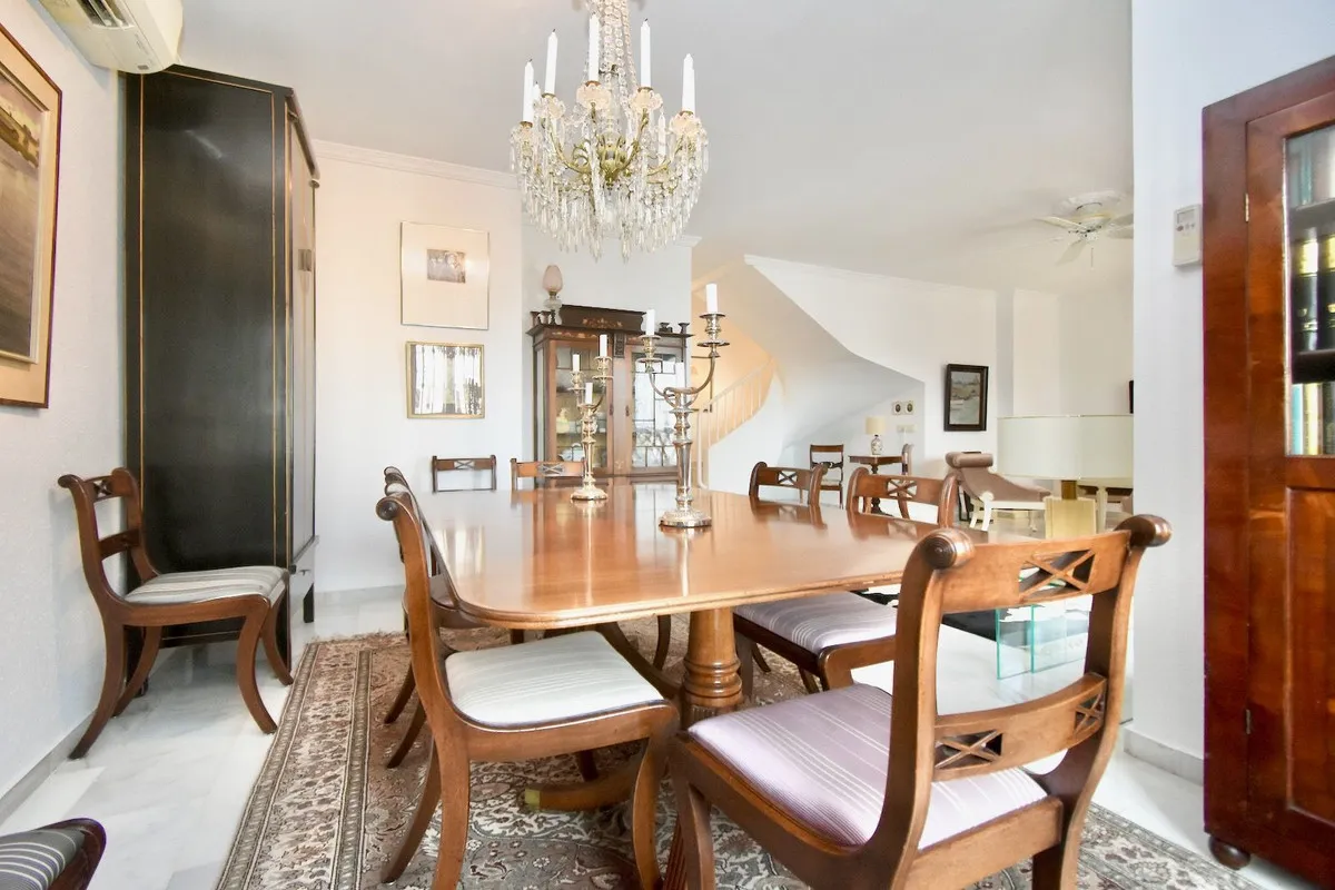 42f3d298-42b3-4591-a33a-306831263e6c