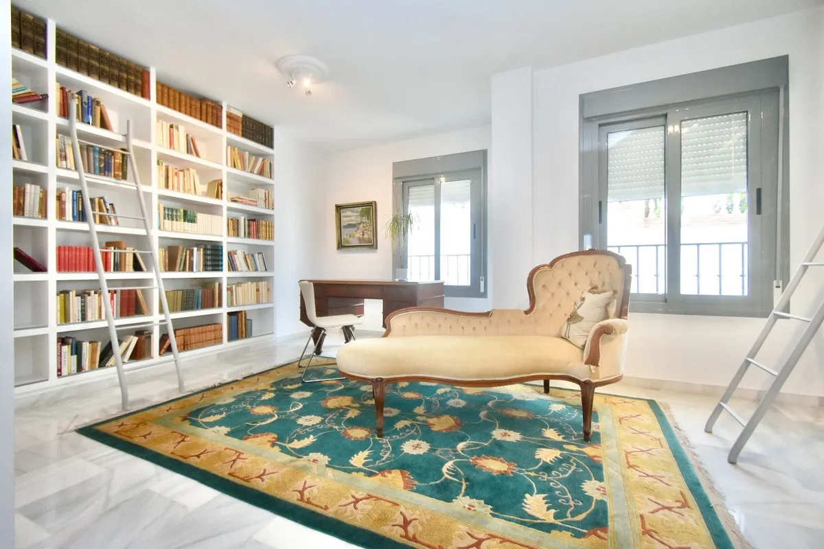 6aad9e12-84e6-4741-89fa-c9c5790fd379