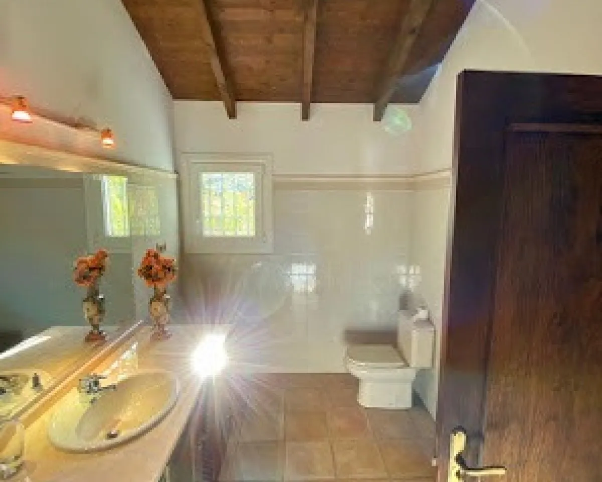 00657af9-f3c2-42fd-808d-2d30064d8657