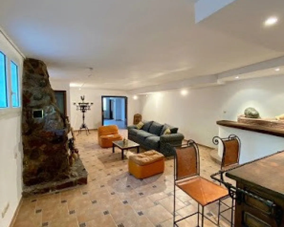 32932732-7934-41b7-8650-d076405d60d4