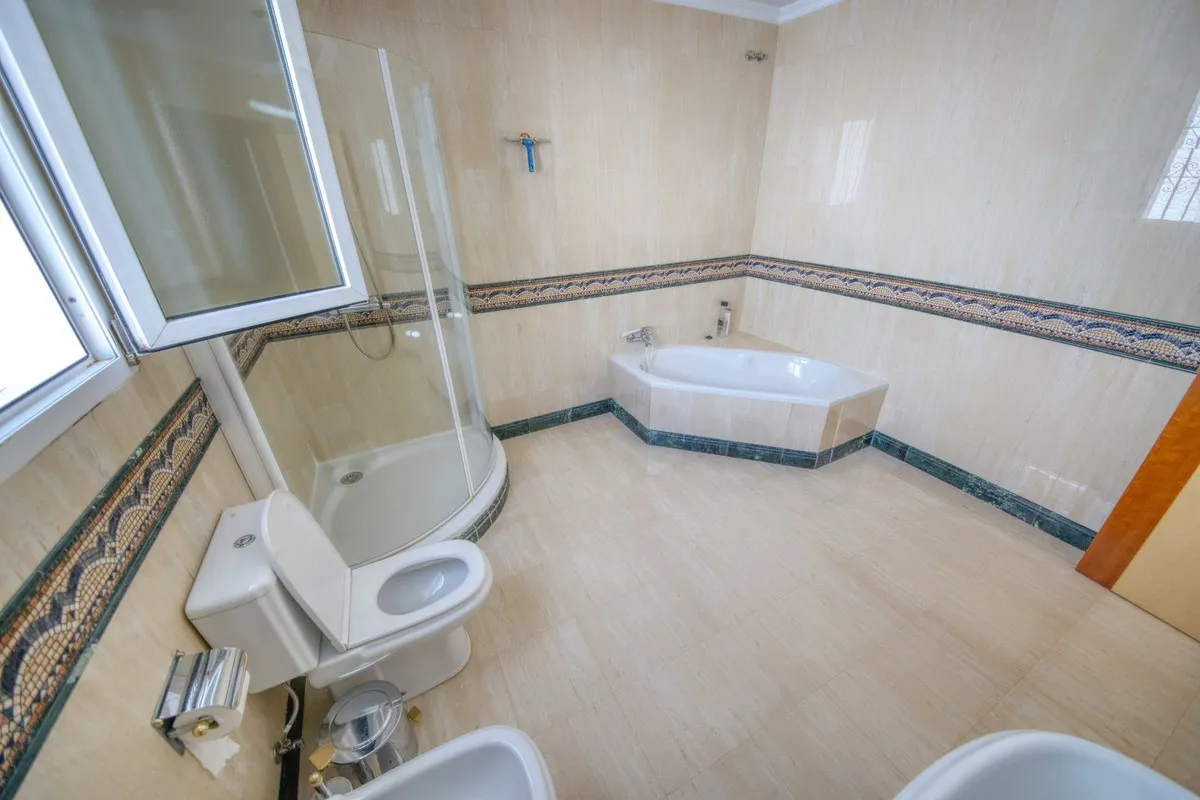 d6e8ec74-9957-4ce1-ac3e-a68edaa4473c