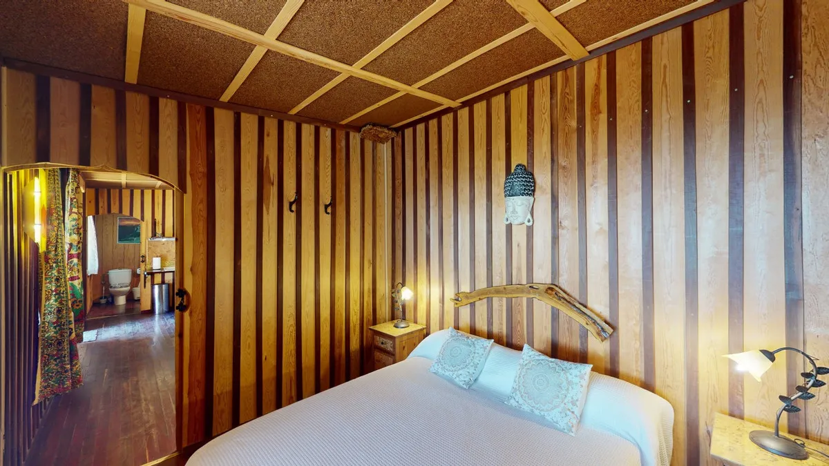 43dbfa24-987b-48c6-b527-a8566a5c9dee