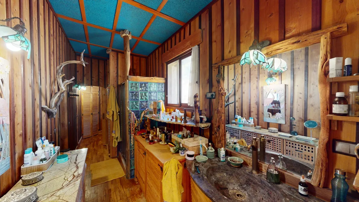 d9af21e5-89f3-4bb7-bbf5-9422389cd5af