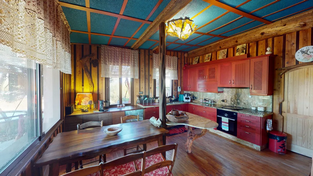 fd574fee-704a-42c6-bf6f-b4699be90b7b