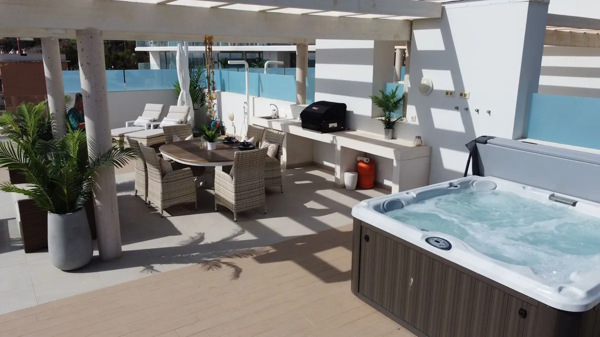 6f94022f-9b67-4f80-b915-919f830edb13