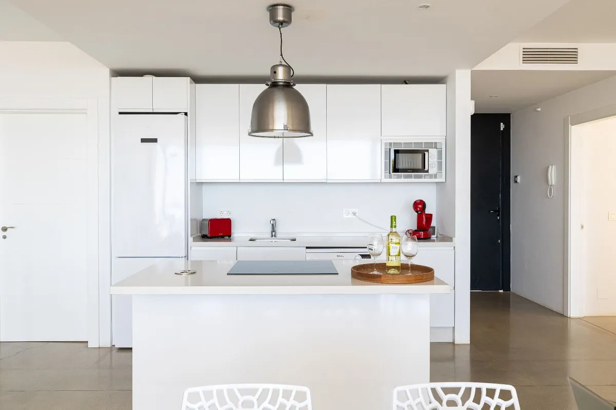 525e59ef-1379-4f43-a505-246f39149cdf