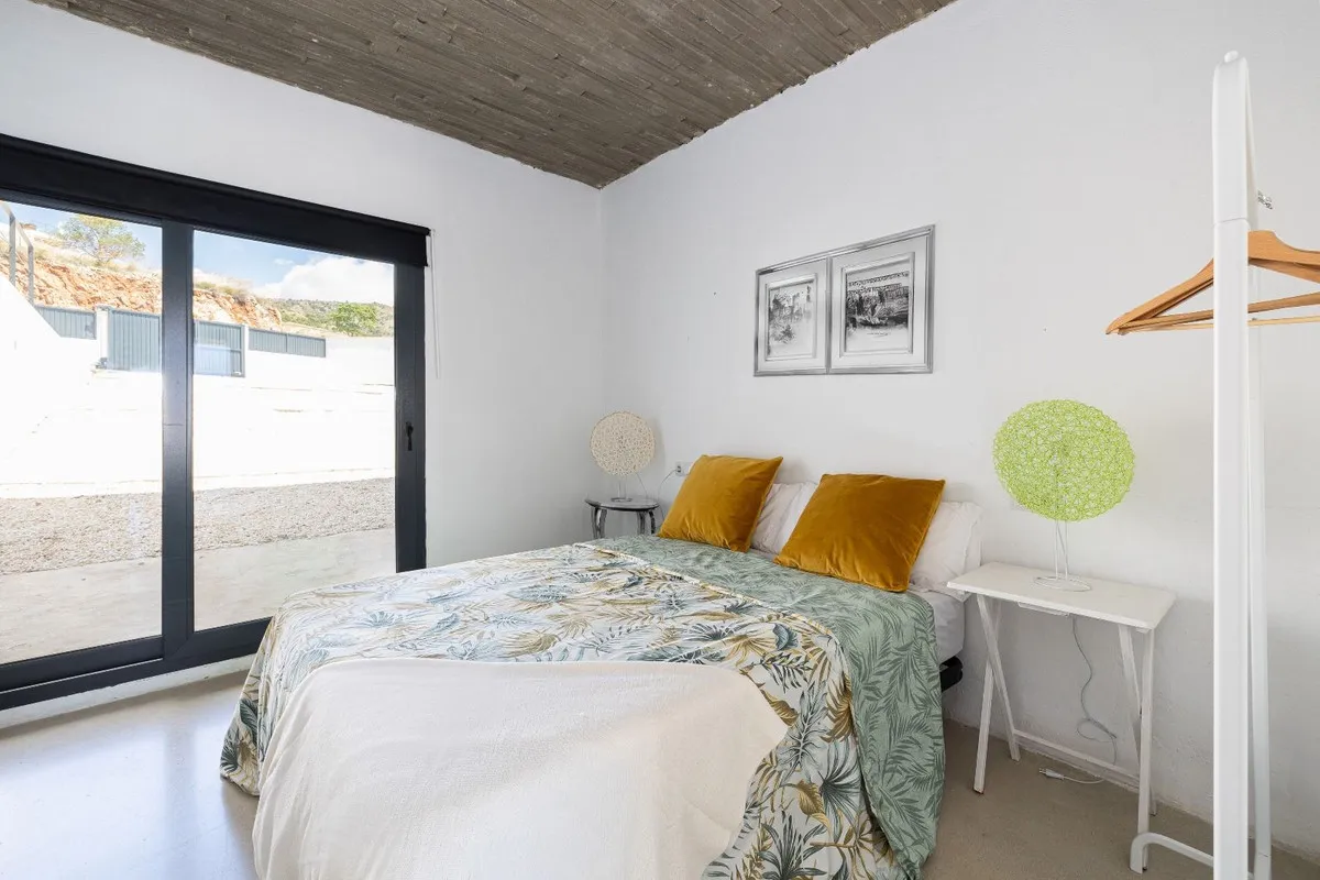 76d58b93-3dd7-4371-86bb-83f4ab166b5e