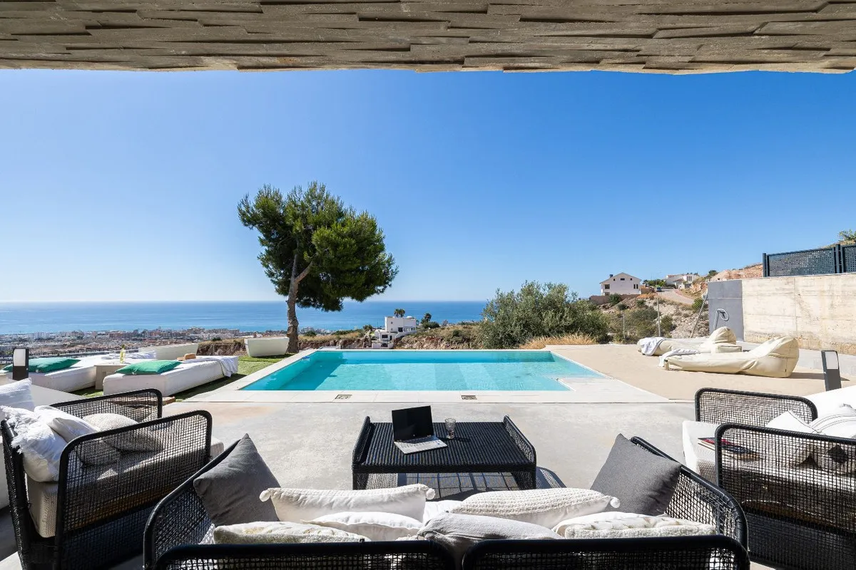 9de0d801-e077-4ecc-addd-05ccd1e3077d