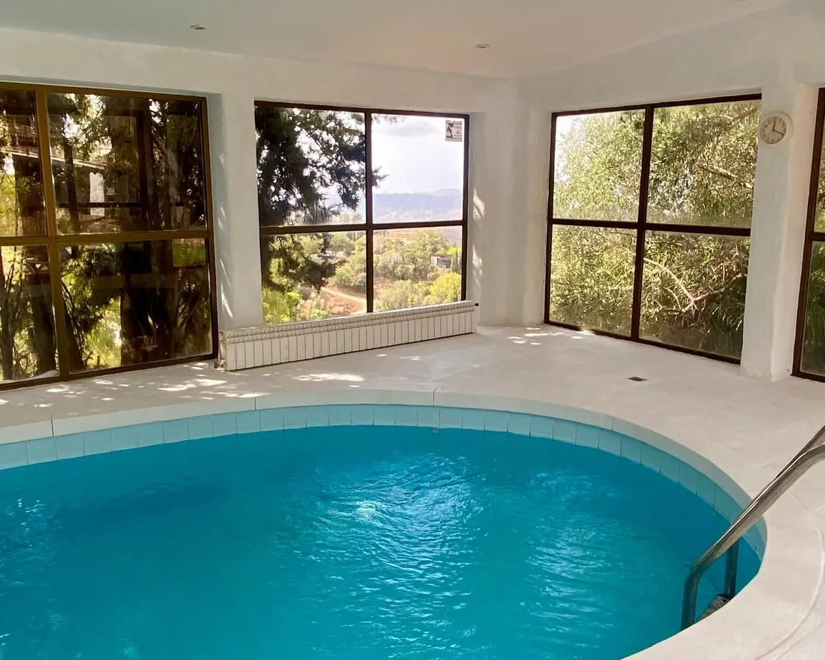 5a34944b-5711-4d04-b8ec-047a9b58998c