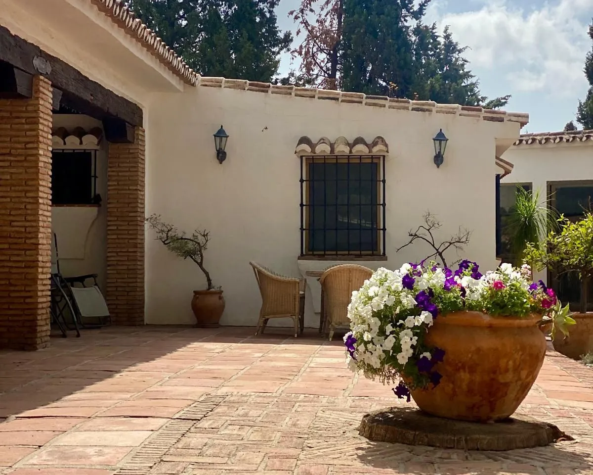 80fd8709-b102-4c8a-b9a0-c277ee96c57a