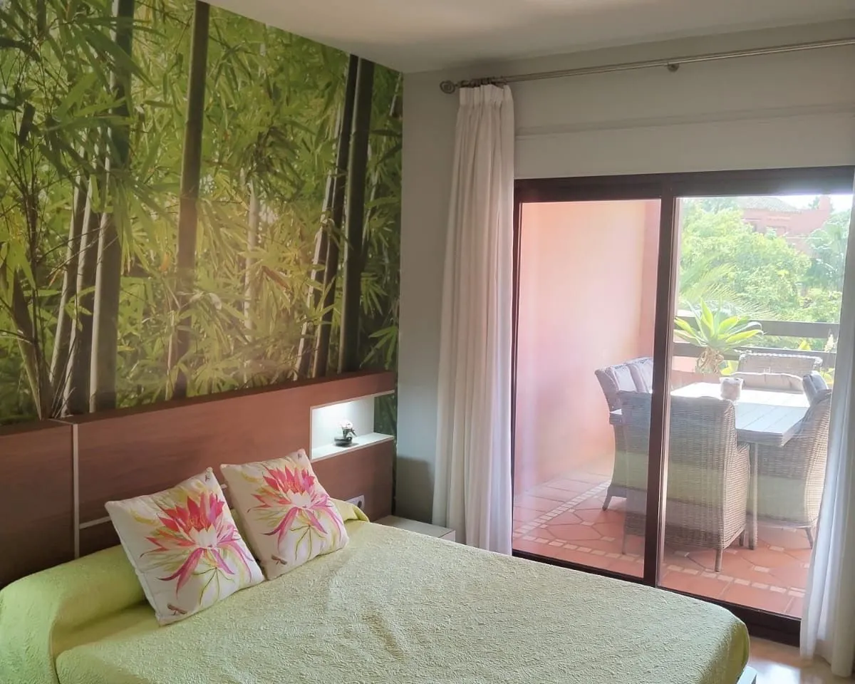 9f8ba6b0-4296-4bc0-b982-d9438a652d00