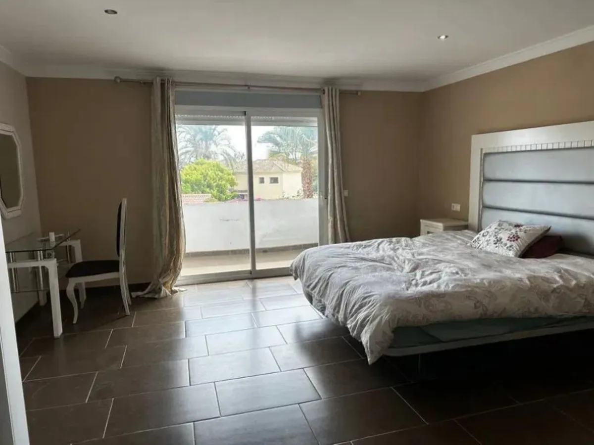 d415677c-674c-4289-8ba1-6da40ae33f0e