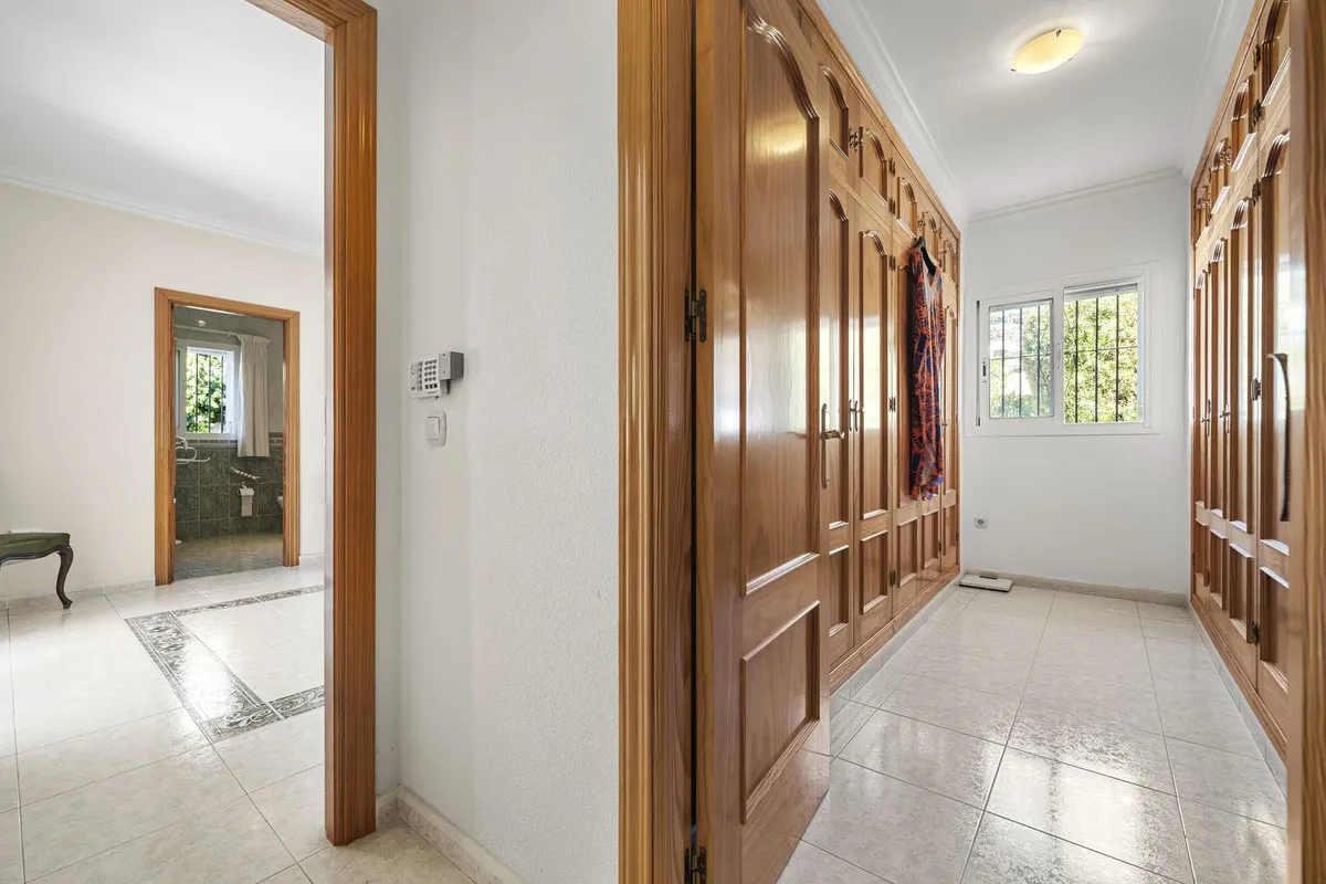 231c9c3f-9cd5-43e2-9480-9f13afbfae19