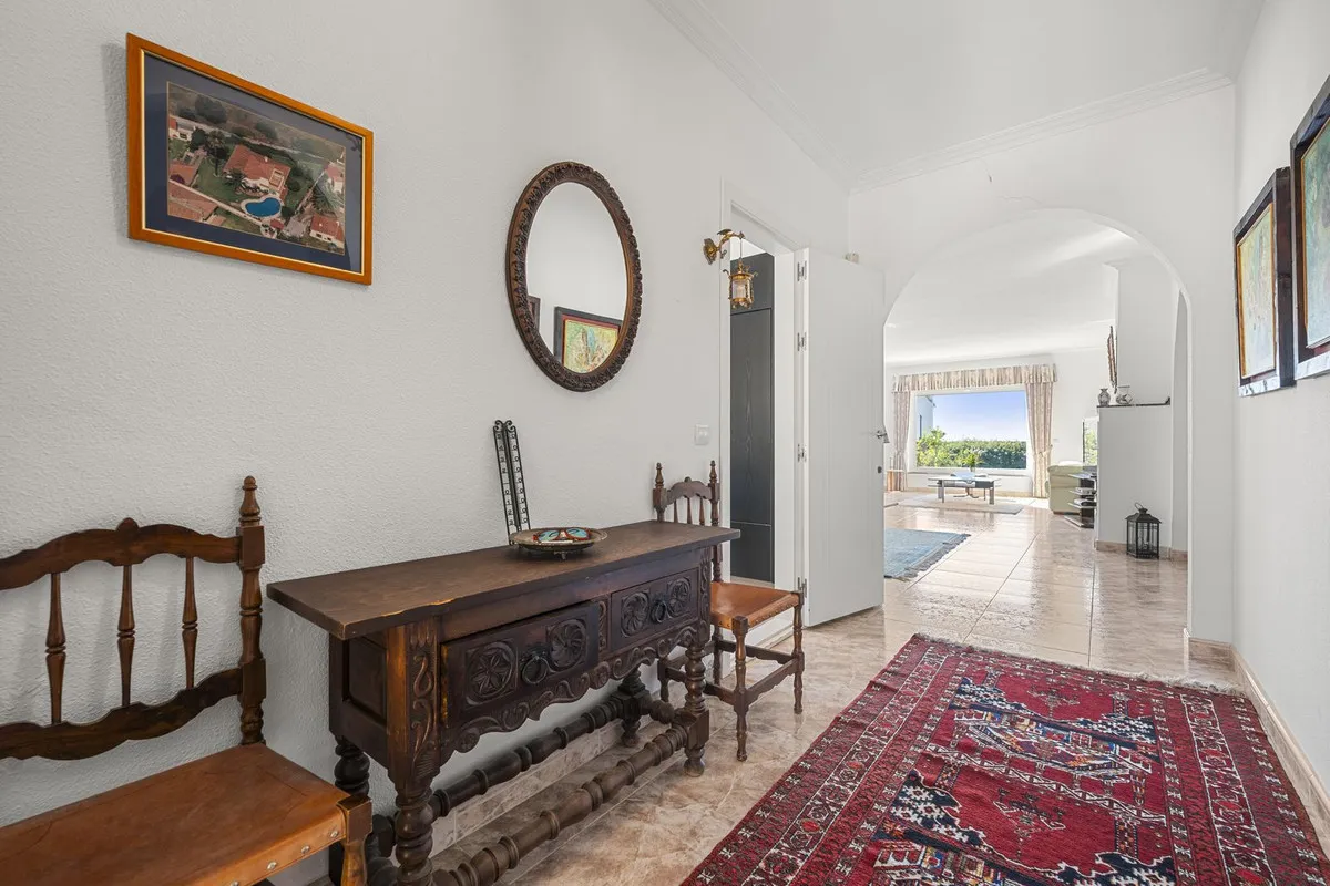 b839dfe3-8d6b-4cc3-9a03-e012ce6e3e1c